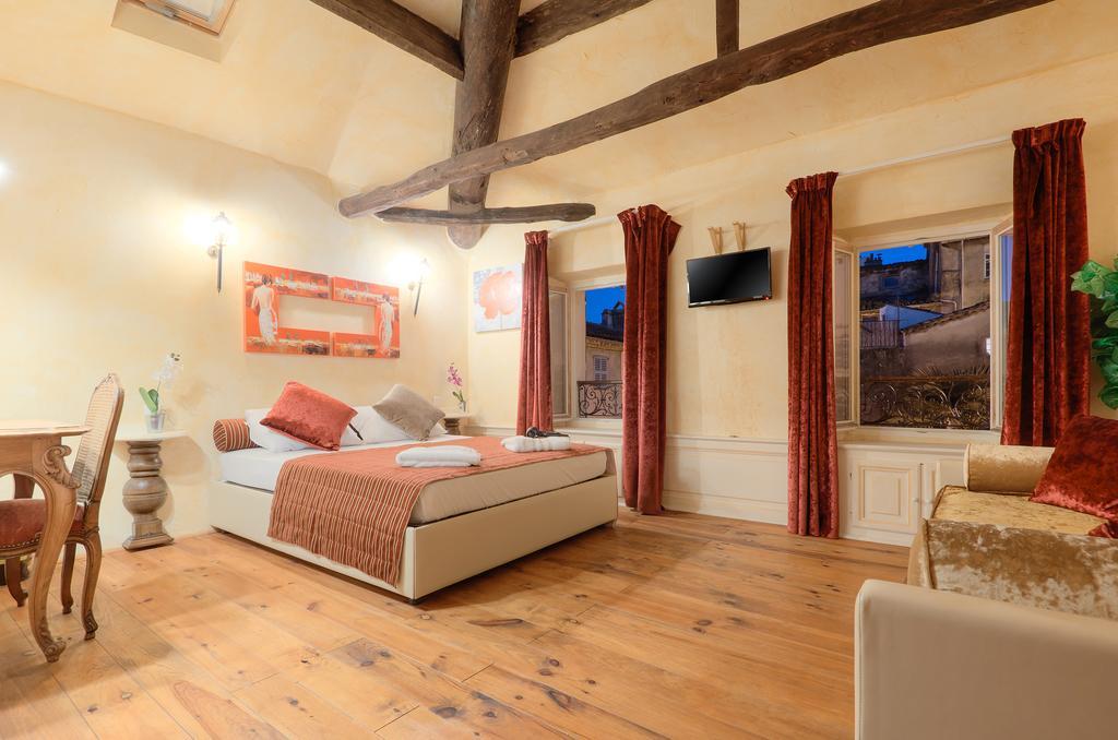 Charming House Apartment คานส์ ภายนอก รูปภาพ