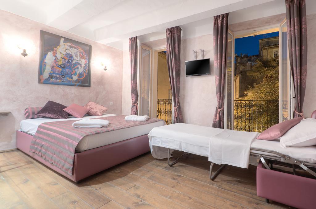 Charming House Apartment คานส์ ภายนอก รูปภาพ